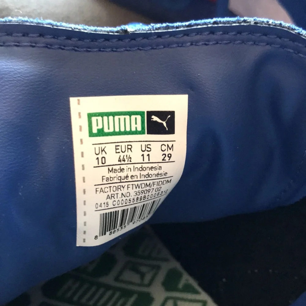 Men’s 11 Puma Suede Sneakers